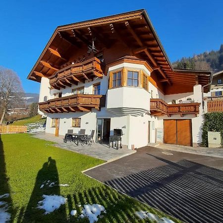 Apart Leonie Apartment Hart im Zillertal Exterior photo